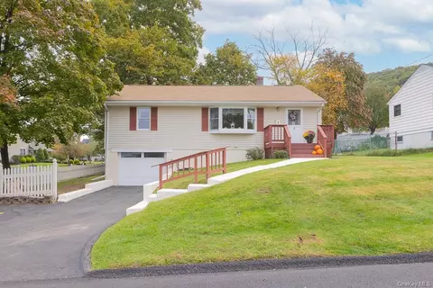 1 Malone Ave, Haverstraw, NY 10923