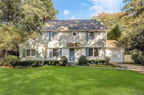 15 Robin Hill Rd, Greenburgh, NY 10583