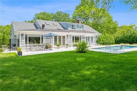 57 Franklin Rd, Scarsdale, NY 10583
