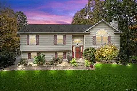 2069 State Route 211, Mount Hope, NY 10963