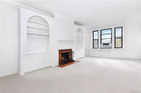 240 Bronxville Rd #C3, Yonkers, NY 10708