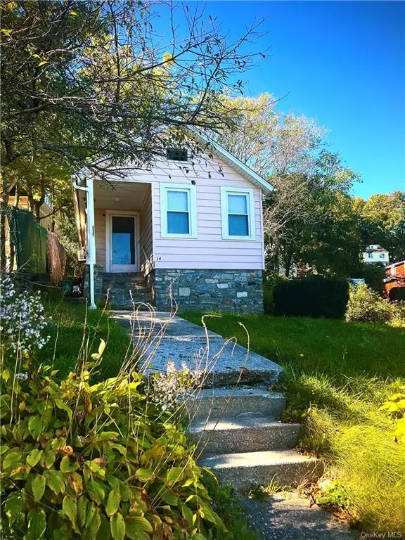 14 Entrance Way, Mahopac, NY 10541 24 Photos Movoto