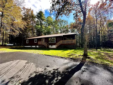 132 Proctor Rd, Highland, NY 12732
