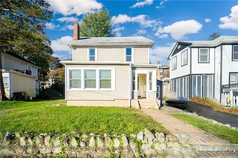 23 Forsythe Pl, Newburgh, NY 12550