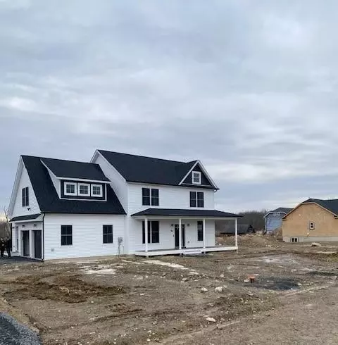 104 Pine Grove Rd, Mount Hope, NY 10940