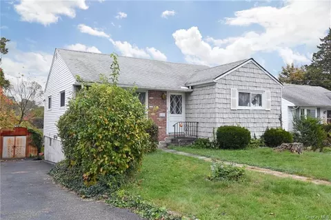 52 Kathwood Rd, Yonkers, NY 10710