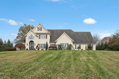 145 Turtle Bay Rd, Wawayanda, NY 10958