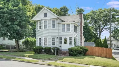 149 N Beacon St, Middletown, NY 10940