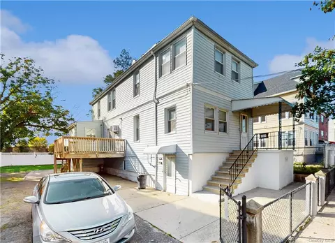 1123 Calhoun Ave, Bronx, NY 10465