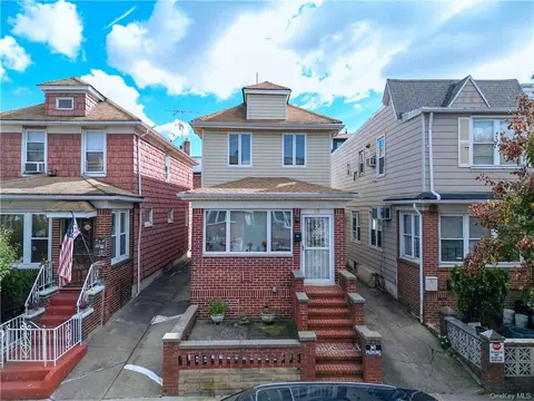 69 Lake St, Brooklyn, NY 11223