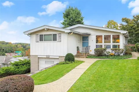 9 Chester Ave, Greenburgh, NY 10523