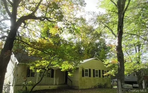 239 End Rd, Wappingers Falls, NY 12590