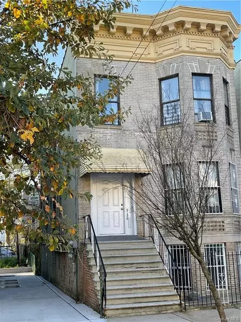 2138 Gleason Ave, Bronx, NY 10462