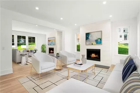 30 Hunt Ter, Greenwich, CT 06830