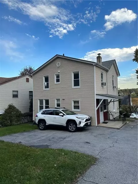77 Pomona Ave, Yonkers, NY 10703