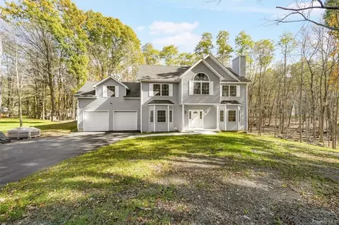 141 Trout Brook Rd, Monroe, NY 10950