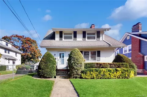 10 Fern St, New Rochelle, NY 10801