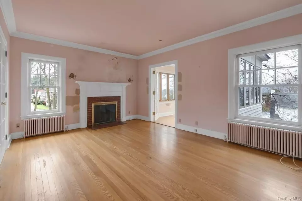 1259 Maple Ave, Peekskill, NY 10566 16 Photos Movoto