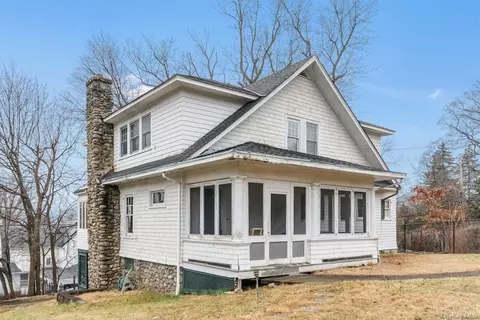 1259 Maple Ave, Peekskill, NY 10566