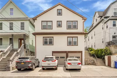 232 Hillside Pl, Eastchester, NY 10709