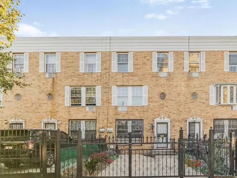 436 E 145th St, Bronx, NY 10454
