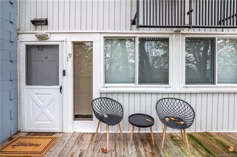 9 Wyndover Woods Ln #19, Greenburgh, NY 10603