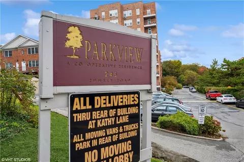 245 Rumsey Rd #4S, Yonkers, NY 10701