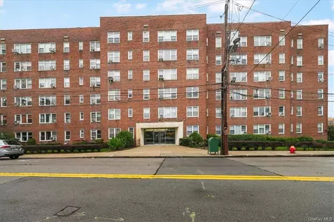 25 Sunnyside Dr #H1, Yonkers, NY 10705