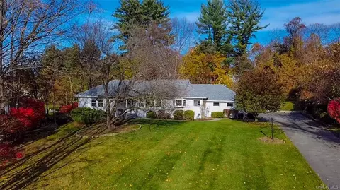 181 Holbrook Rd, Briarcliff Manor, NY 10510