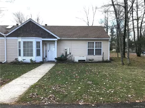 28 Hidden Ridge Ter, Thompson, NY 12701