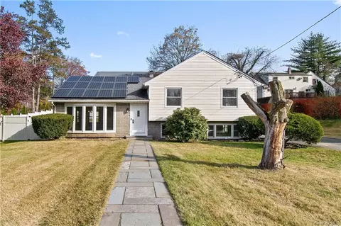 6 Adams Pl, Greenburgh, NY 10603