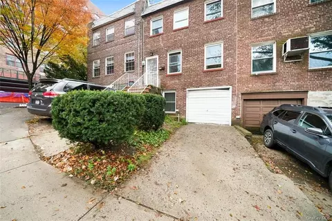 3815 Cannon Pl, New York, NY 10463