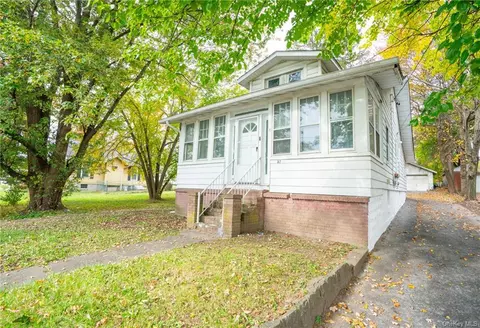 57 Violet Ave, Poughkeepsie, NY 12601