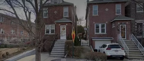 1613 Paulding Ave, Bronx, NY 10462