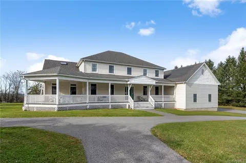 205 Jessup Rd, Warwick, NY 10990