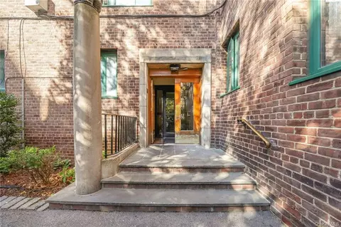 1507 Metropolitan Ave #3F, Bronx, NY 10462