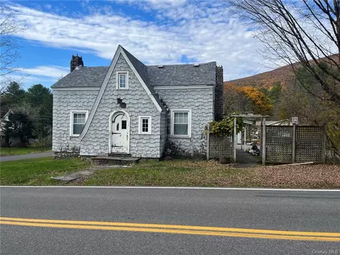 1979 County Route 3, Olive, NY 12461