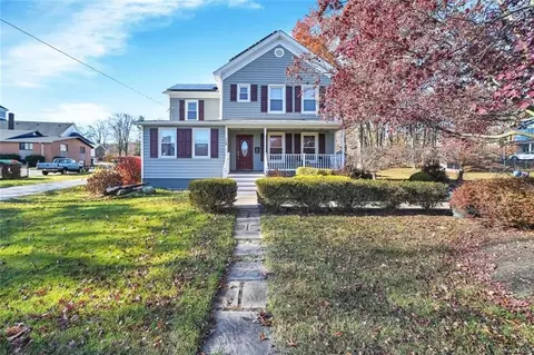 128 Carpenter Pl, Monroe, NY 10950