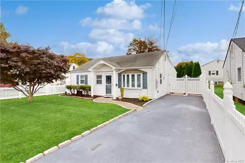 29 Rela Ave, Haverstraw, NY 10927