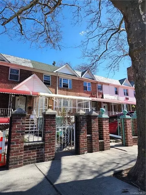 3203 69th St, Flushing, NY 11377 photo 1