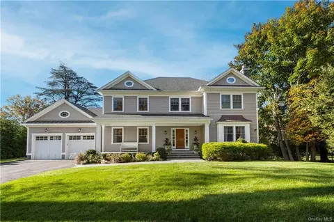 8 Captains Ln, Rye, NY 10580