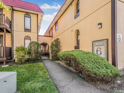 6 Granada Cres #9, Greenburgh, NY 10603