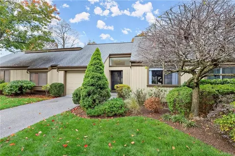 470 Heritage Hls #B, Somers, NY 10589