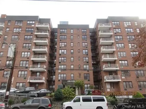 632 Warburton Ave #7G, Yonkers, NY 10701
