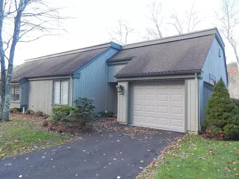 959 Heritage Hls #C, Somers, NY 10589