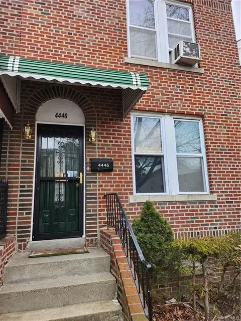 4446 Dereimer Ave, Bronx, NY 10466