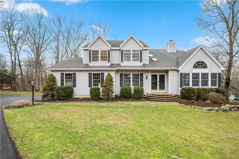 78 Enoch Crosby Rd, Southeast, NY 10509