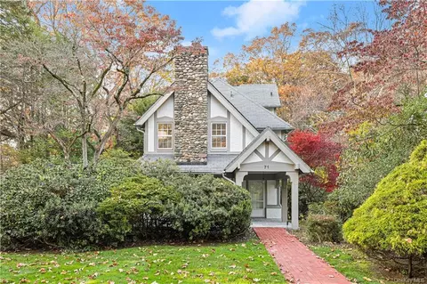 71 Walworth Ave, Scarsdale, NY 10583