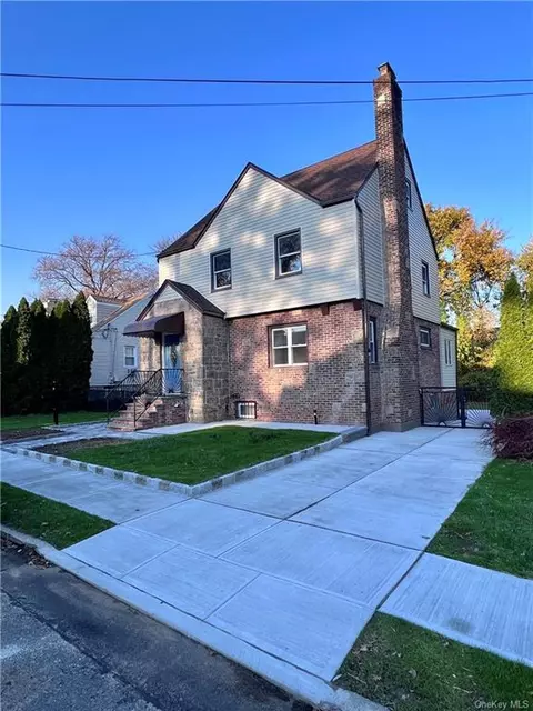 169 Kimball Ter, Yonkers, NY 10704