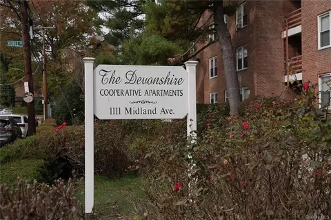 1111 Midland Ave #3L, Yonkers, NY 10708